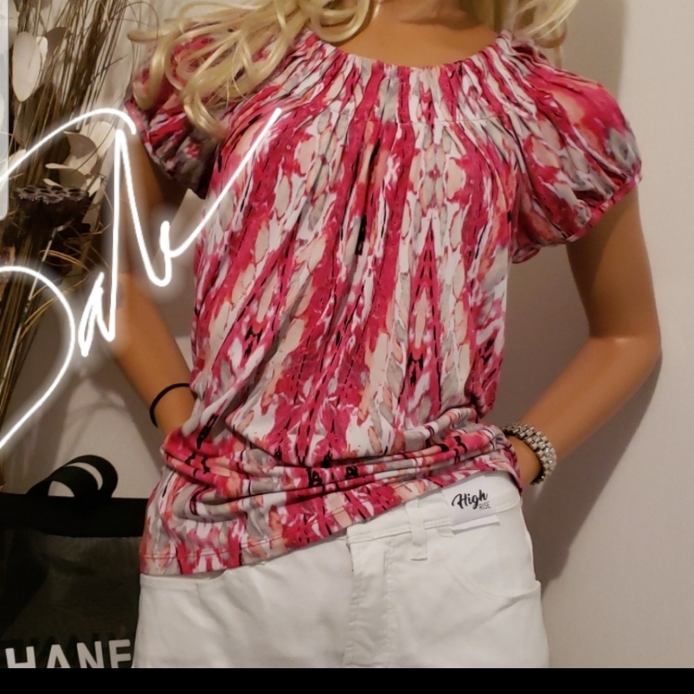 STYLE & CO STRETCHABLE TOP SIZE MED